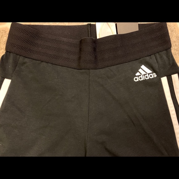 Adidas Women’s 3 stripes leggings - Picture 3 of 6
